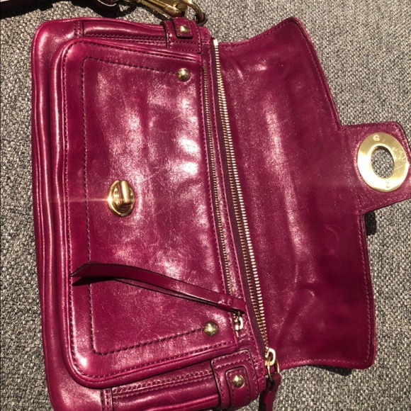Large Coach Magenta Clutch Wristlet - Picture 3 of 6